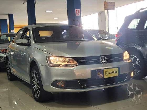 VOLKSWAGEN JETTA 2.0 TSI HIGHLINE 200CV GASOLINA 4P TIPTRONIC